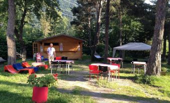 Yourtes Camping le Reclus