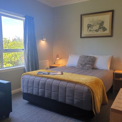 Double Ensuite Room Plateau Lodge Promo Code