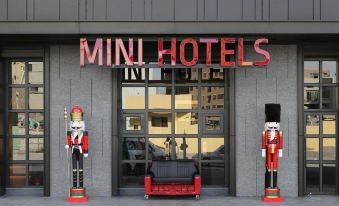 Mini Hotels (Feng Jia)