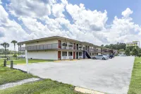Red Roof Inn MacClenny Отели в г. 
