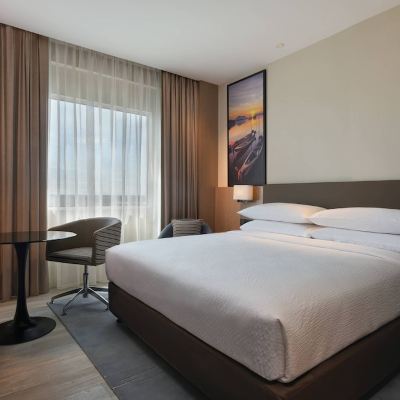 Standard Room, 1 Katil Raja (King) Kupon Fairfield by Marriott Bintulu Paragon