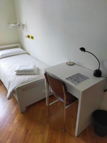 带共用浴室的单人房