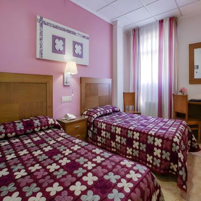 Standard Double Room Manolo Promo Code