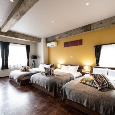 Deluxe Family Room-Non-Smoking Volcano Promo Code