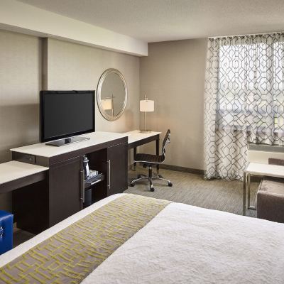 Standard King Room with City View Waterfront Hotel Downtown Burlington Promo Code
