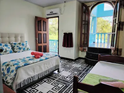 Hotel Alto Amazonas Отели в г. 