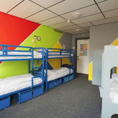 Double Bed In A 10-Bed Ensuite Dorm (1 Bed, 2 Guests) 飛天豬市中心旅舍優惠
