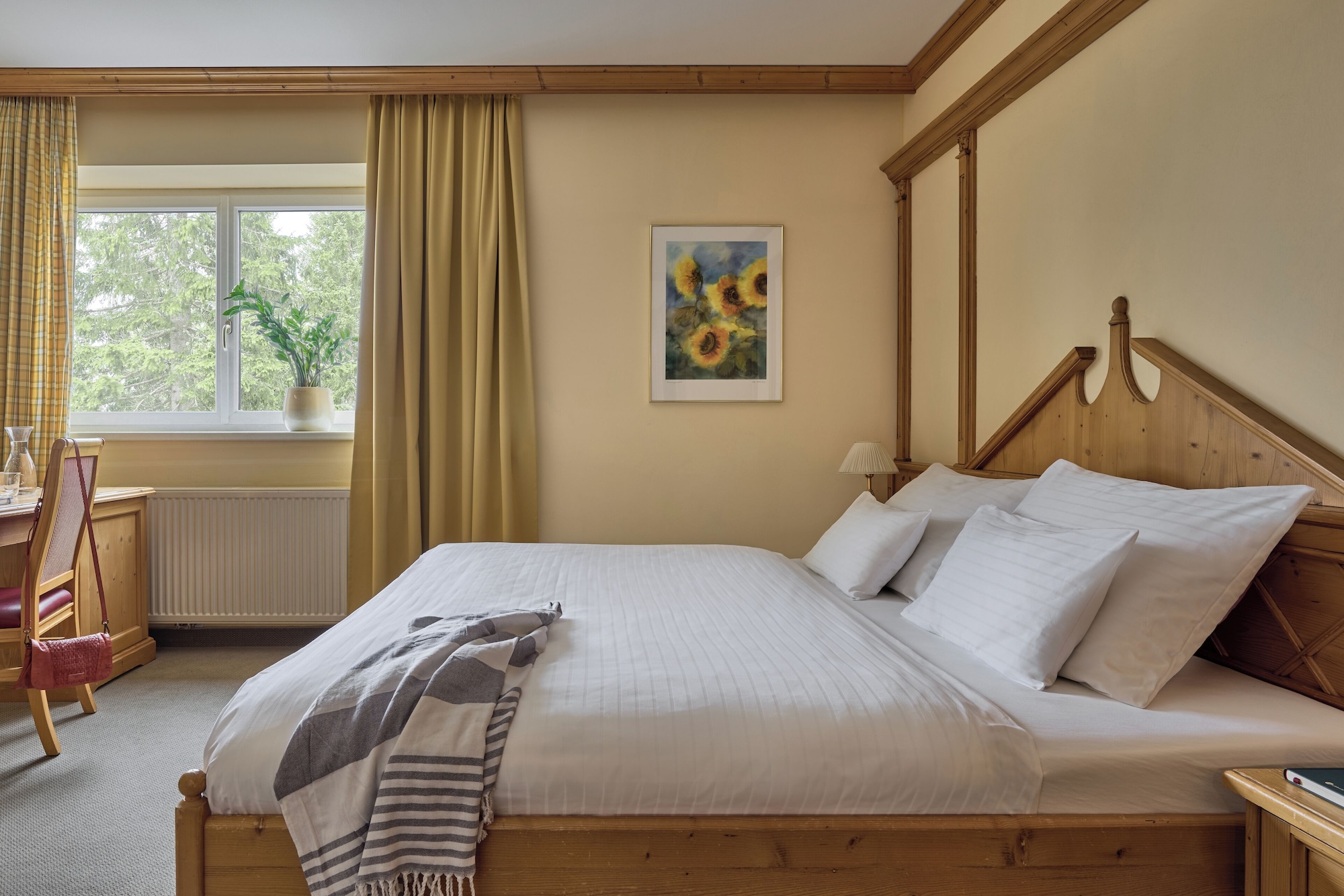 舒适客房， 1 张双人床， 阳台