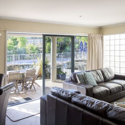 Family Apartment, 3 Bedrooms, Pool Access, Poolside The Reef Beachfront Apartments Promo Code
