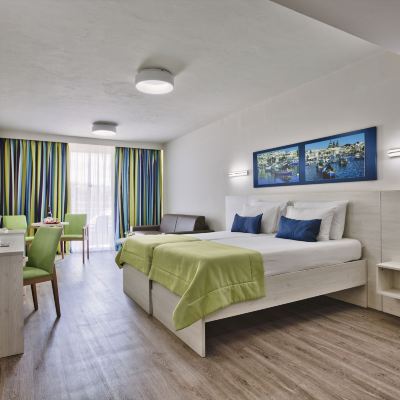 家庭房 桑塔納酒店優惠