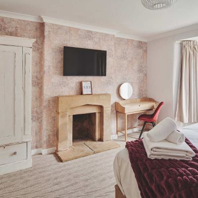 Luxury Suite, Private Bathroom, Garden View The Lansdowne Promo Code