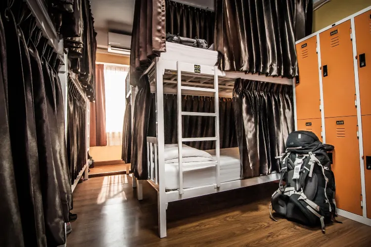 8-Bed Dormitory (Mixed)-Air Conditioning