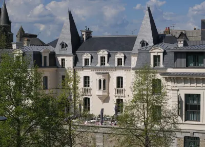 Le Magic Hôtel & Spa Centre Historique Hôtels à : 