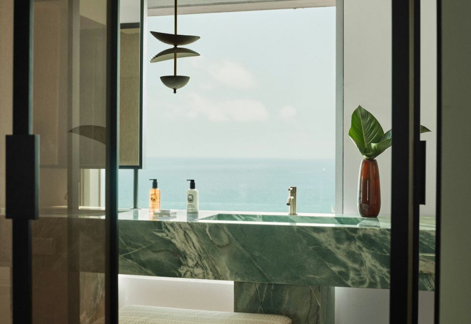 Hotel Arts BarcelonaHorizon, 1 Bedroom Suite, 1 King, Seafront