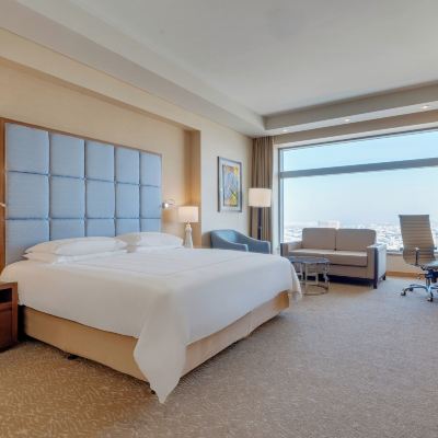 行政特大床房 杜拜阿古來爾瑞士酒店優惠