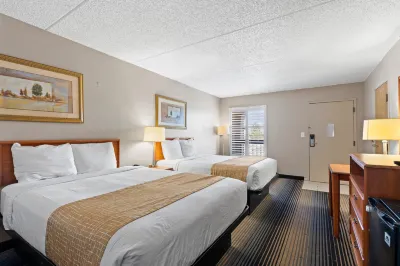 Travelodge by Wyndham Pueblo Hotel di 