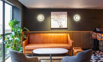 Novotel Birmingham Airport Terminal Building - NEC - Housity
