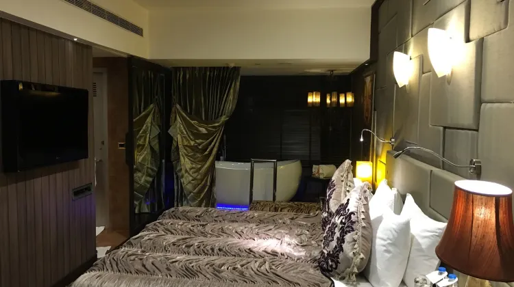 Radisson Blu Hotel MBD Ludhiana Room
