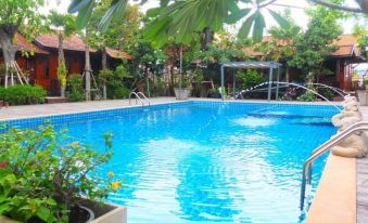 At Home Resort Pattaya