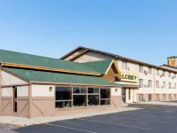 Super 8 by Wyndham Mitchell Hotels in Mitchell