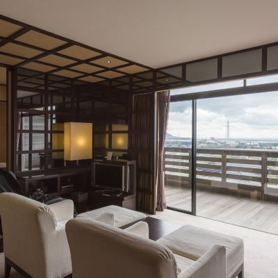 Japanese/Western-style Mikuni Suite With Open-air Bath (2 Beds, West Wing)