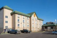 Super 8 by Wyndham Edmonton International Airport Hotels in 