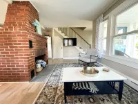2BED GUESTHOUSE WITH PRIVATE BEACH ACCESS Hotels in Niantic