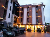 West-Swiss Hotel Aba Hotels in 