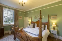 Grosvenor Villa