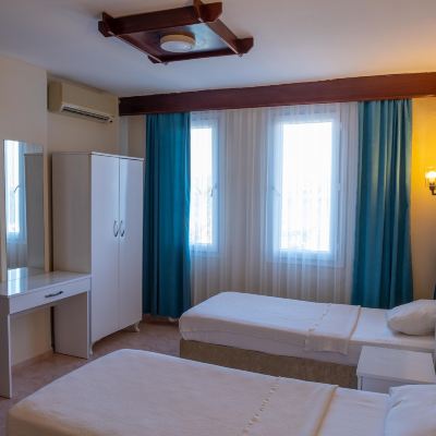 Superior Queen Room Arden Hotel Promo Code