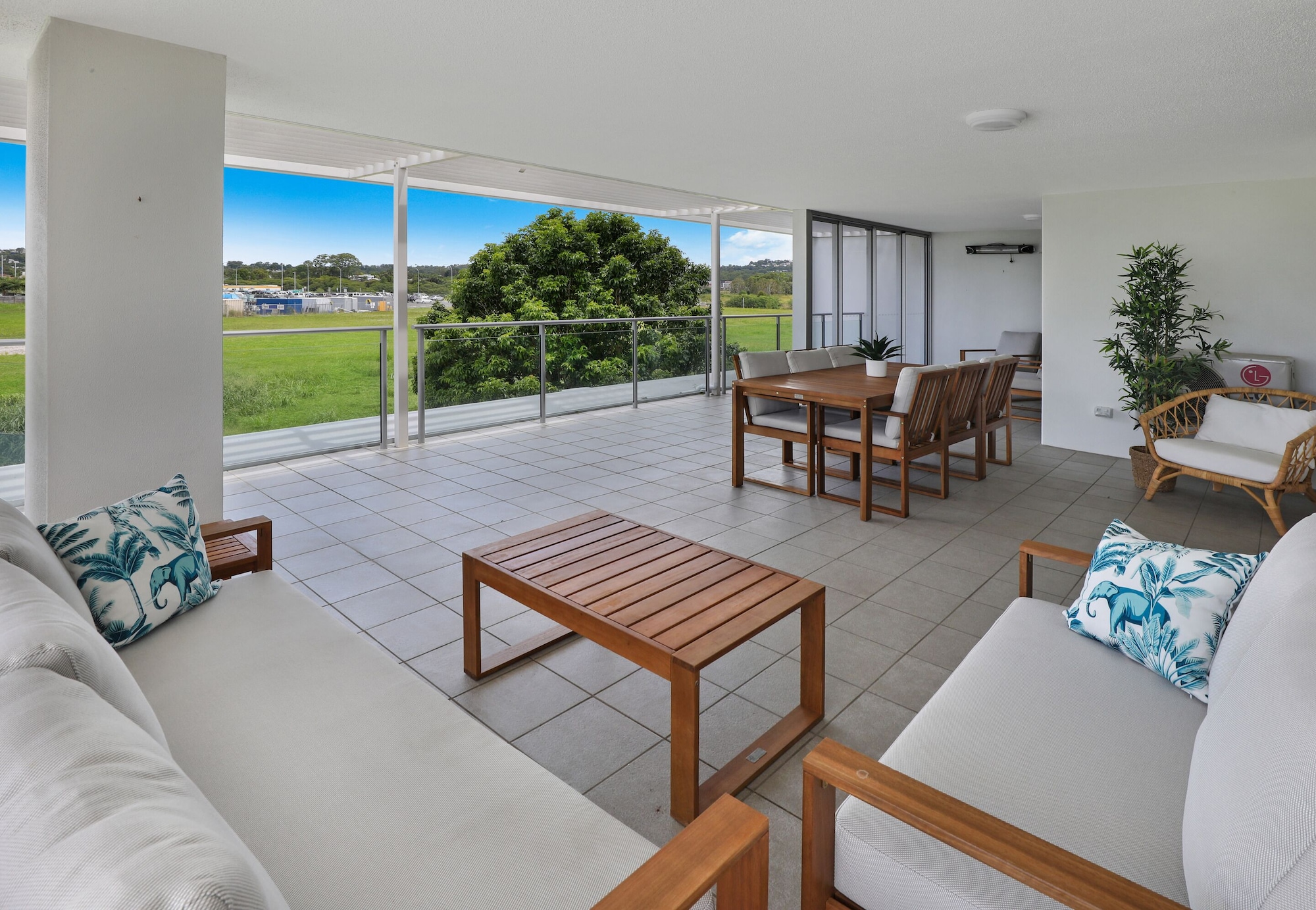 豪华两卧室公寓