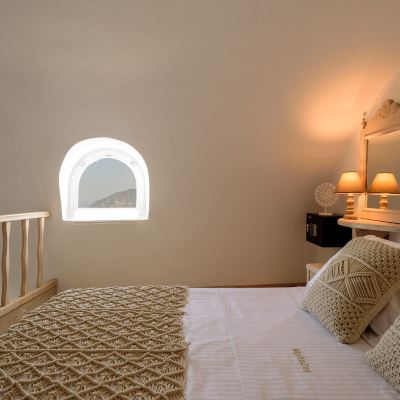 Premier Maisonette Cave Suite-Caldera Sea View & Pool View Kallisto Promo Code