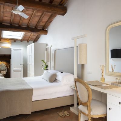 Standard Double Room with Double Bed Locanda le Piazze Promo Code