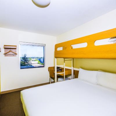 1 張大床和 1 張單人雙層床 宜必思快捷酒店 - 悉尼奧林匹克公園優惠