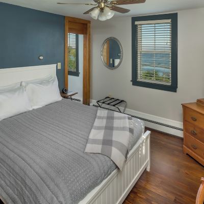 St. George (Private Bathroom) The Craignair Inn & Restaurant Promo Code