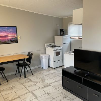 Condo, 2 Bedrooms, Pool Access, Lake View Sunset Motel Promo Code