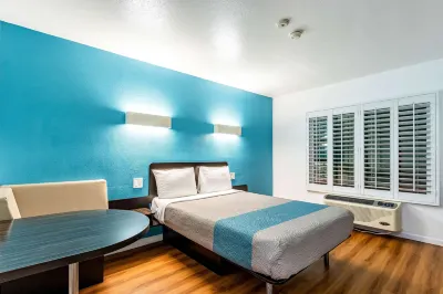 Motel 6 Fountain Valley, CA - Huntington Beach Area Hotels in 