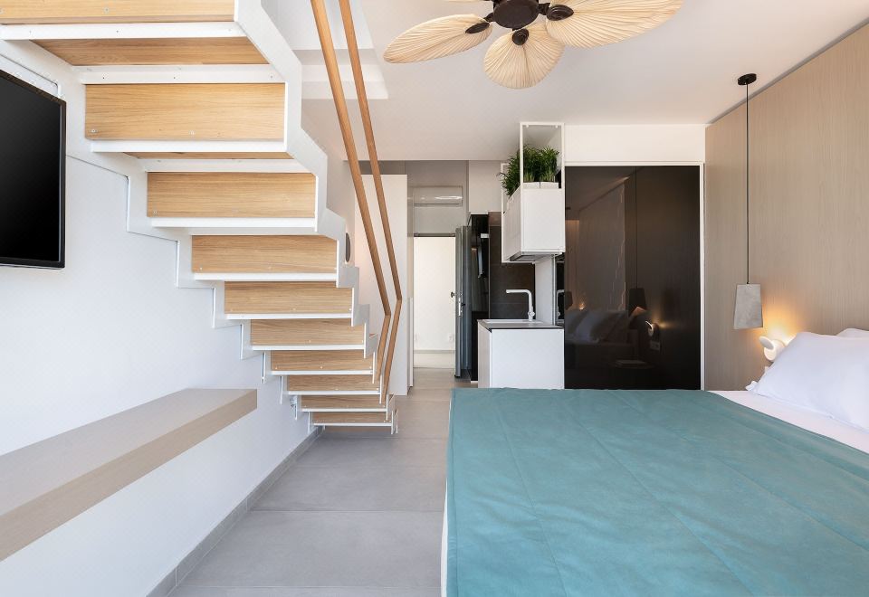 设计复式房， 2 间卧室， 海景， 临海