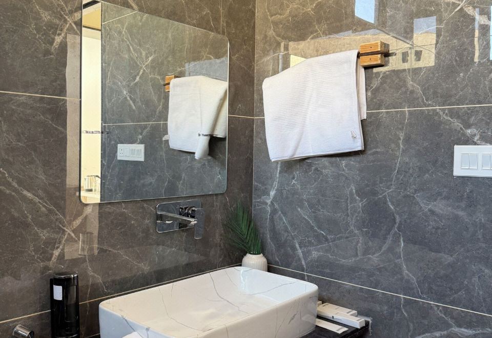 奢华双人房， 阳台， 山景