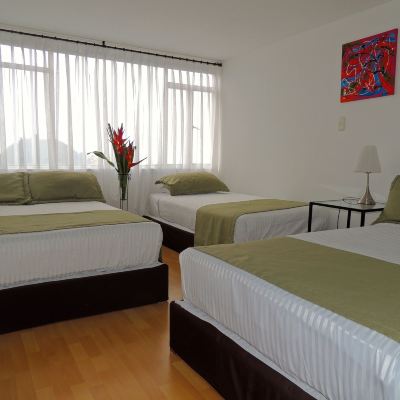 Quadruple Room Hotel Portal del Milán Promo Code