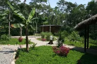Hamadryade Lodge Hotel di 
