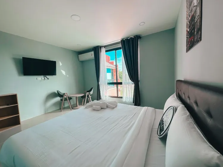 ห้องพักพร้อมวิวสวน(เตียงคิงไซส์)