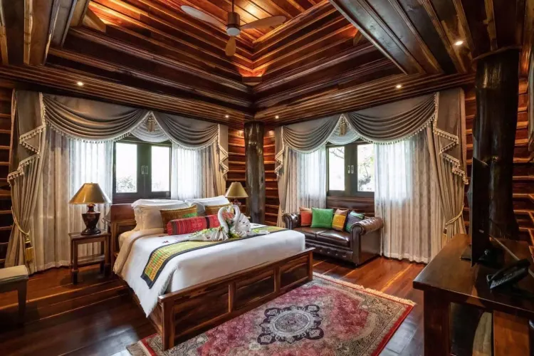 V4 Phayao Three Bedroom Villa