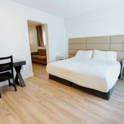 Standard King Room-Accessible Surfer Beach Hotel Promo Code