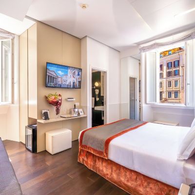 Corner Room with Pantheon and Fountain View Albergo Abruzzi Promo Code