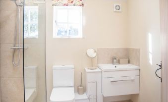 Mill Cottage, Tunstall - Housity