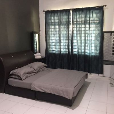 Bilik, 4 Bilik Tidur Kupon OYO Home 90360 Homestay Bandar Putra 3