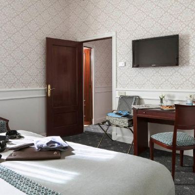 Standard Double or Twin Room Emperador Promo Code