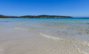 Harpers on the Beach