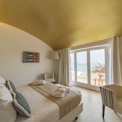 Prestige Queen Room Non smoking Hotel le Calette Promo Code